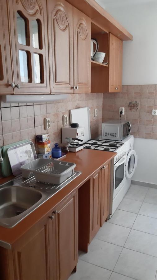 Sunset Apartman Szekesfehervar Exterior foto
