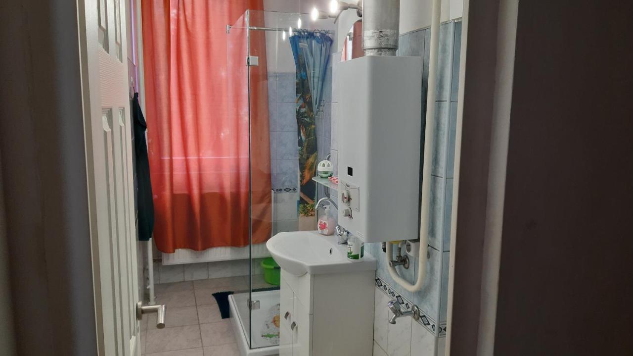 Sunset Apartman Szekesfehervar Exterior foto