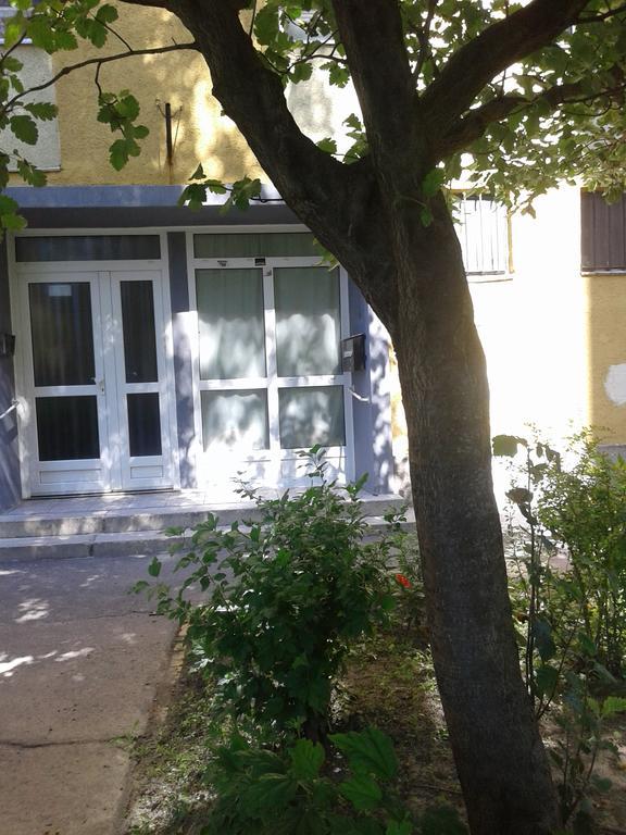 Sunset Apartman Szekesfehervar Exterior foto